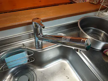 愛知県名古屋市のお客様のキッチン水栓交換工事