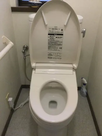 東京都青梅市のお客様の便座交換工事　具体的な工事内容1