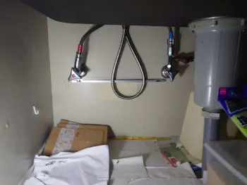 愛知県名古屋市のお客様のキッチン水栓交換工事　具体的な工事内容2