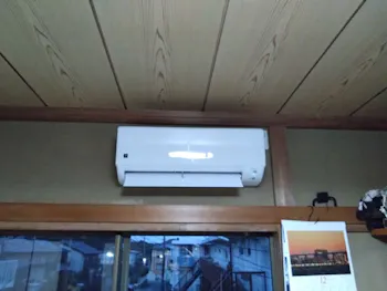 神奈川県横須賀市のお客様のエアコン工事