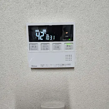 神奈川県横須賀市のお客様の給湯器工事　具体的な工事内容1