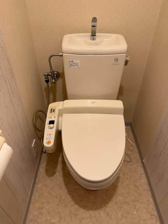 工事前　東京都八王子市のお客様のトイレ工事