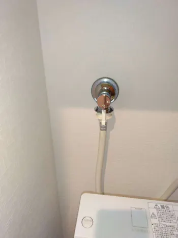 東京都福生市のお客様の洗濯用水栓交換工事