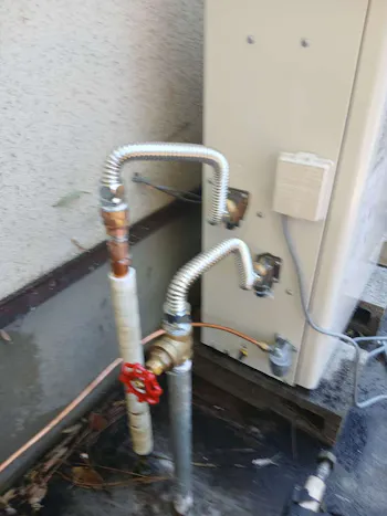 茨城県小美玉市のお客様の給湯器工事