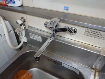 愛知県名古屋市中区のお客様の洗面所水栓工事