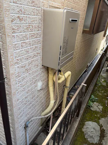 山梨県都留市のお客様の給湯器工事　具体的な工事内容1