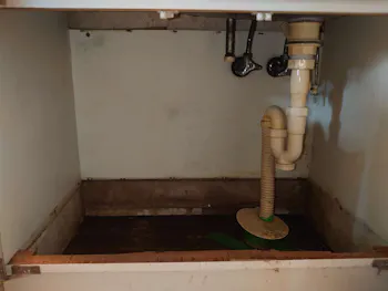 愛知県名古屋市のお客様の洗面化粧台交換工事　具体的な工事内容4