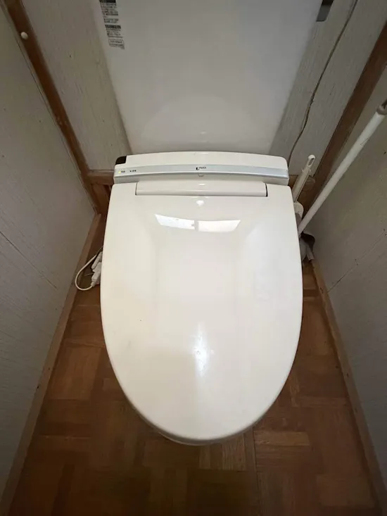 工事前　栃木県山苗代のお客様の便座交換工事