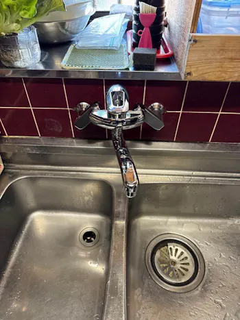 静岡県袋井市のお客様のキッチン水栓交換工事