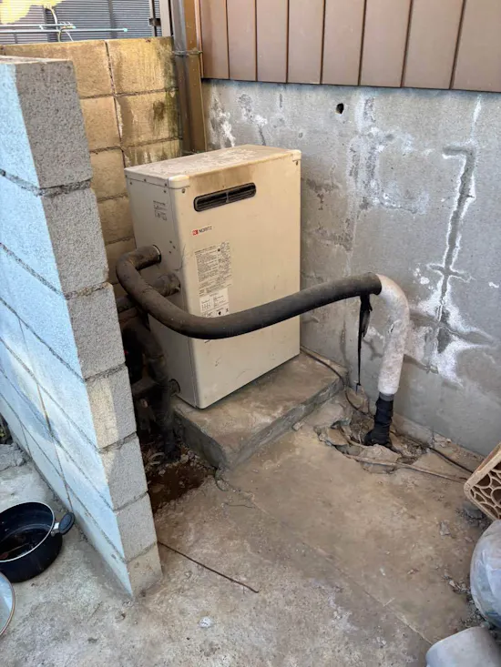 工事前　茨城県石岡市のお客様の給湯器工事