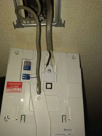 東京都青梅市のお客様のドアホン交換工事　具体的な工事内容3