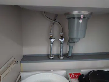 愛知県豊田市のお客様のキッチン水栓交換工事　具体的な工事内容2