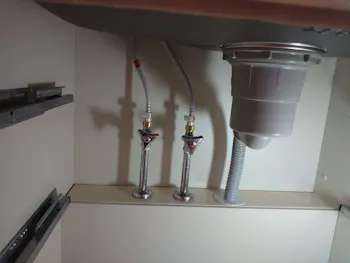 愛知県豊田市のお客様のキッチン水栓交換工事　具体的な工事内容1