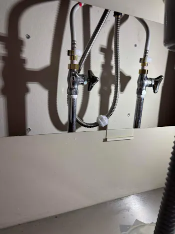 茨城県牛久市のお客様のキッチン水栓交換工事　具体的な工事内容2