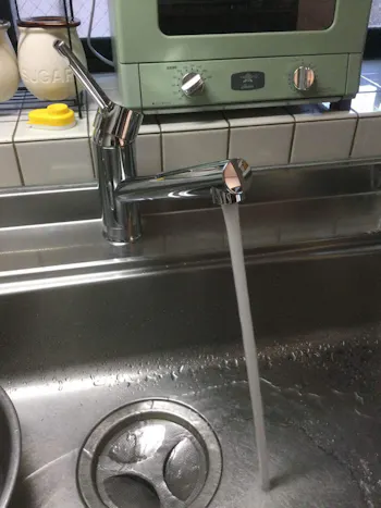 東京都羽村市のお客様のキッチン混合栓交換工事　具体的な工事内容1