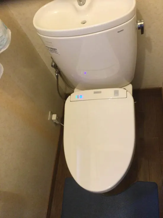 工事前　東京都羽村市のお客様の便座交換工事