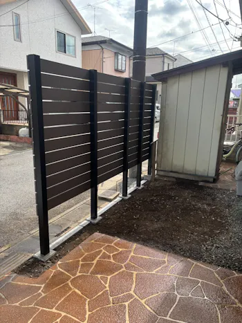 埼玉県北葛飾郡松伏町のお客様の目隠しフェンス工事　具体的な工事内容2