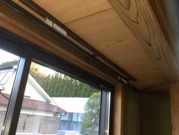 東京都青梅市のお客様のカーテンレール交換工事　具体的な工事内容4