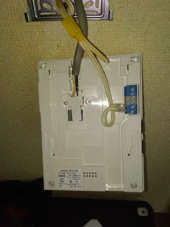 埼玉県入間市のお客様のドアホン交換工事　具体的な工事内容6