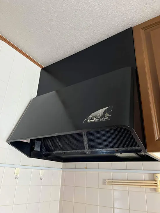 工事前　埼玉県幸手市のお客様のレンジフード・ビルトインコンロ交換工事