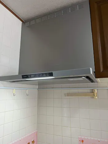 埼玉県幸手市のお客様のレンジフード・ビルトインコンロ交換工事