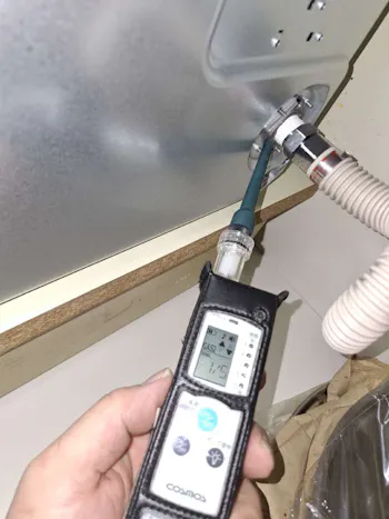 宮城県仙台市のお客様のビルトインコンロ・レンジフードセット交換工事　具体的な工事内容2