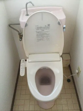 東京都青梅市のお客様の便座交換工事　具体的な工事内容1