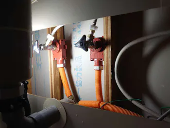 愛知県名古屋市のお客様のキッチン水栓交換工事　具体的な工事内容1