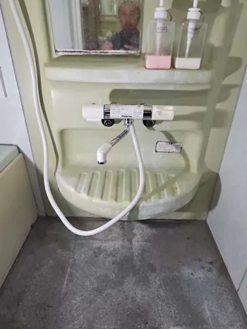 三重県四日市市のお客様の浴室水栓交換工事