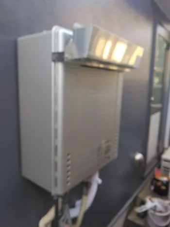 神奈川県相模原市のお客様のガス給湯器交換工事　具体的な工事内容2