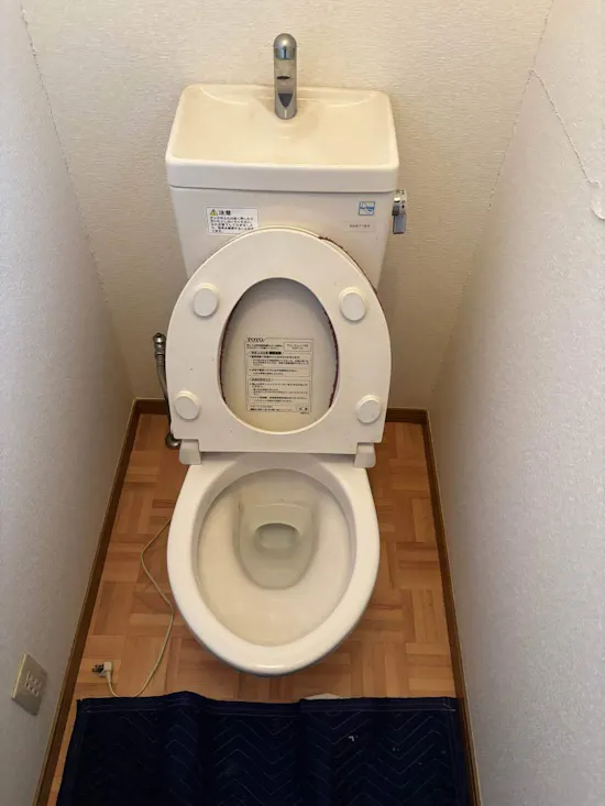 工事前　茨城県牛久市のお客様の温水洗浄便座交換工事