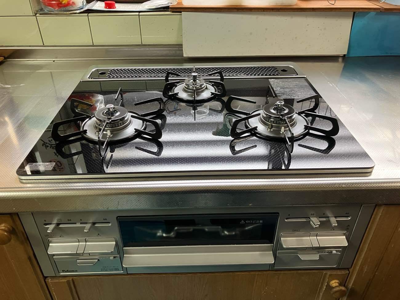 ［取引中］ガスコンロ ポータブル カセットコンロ（ブラック） - アウトドア・キャンプ用品