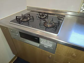 宮城県仙台市泉区のお客様のビルトインコンロ・レンジフードセット工事　具体的な工事内容2