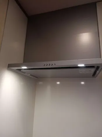 東京都立川市のお客様のビルトインコンロ・レンジフード交換工事　具体的な工事内容5