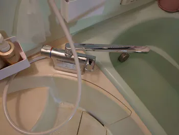 愛知県名古屋市のお客様の浴室水栓交換工事