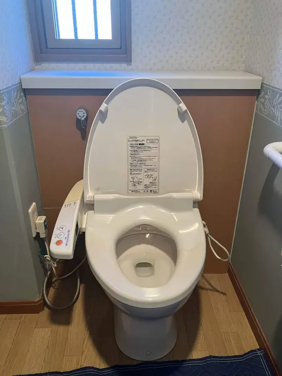 工事前　群馬県前橋市のお客様の便座交換工事