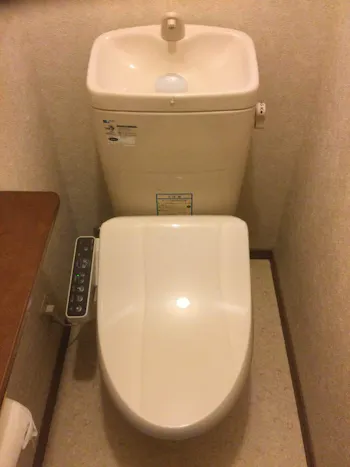 東京都青梅市のお客様の便座交換工事