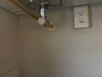 東京都町田市のお客様のビルトインコンロ・レンジフードセット工事　具体的な工事内容4