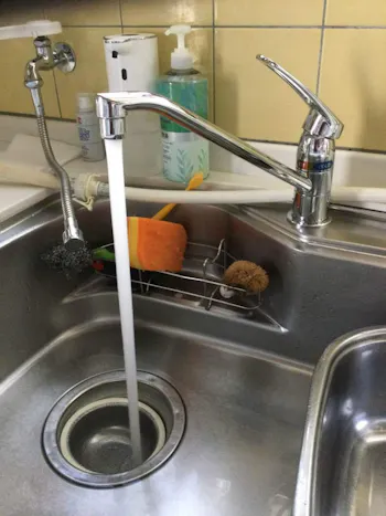 東京都青梅市のお客様のキッチン混合水栓交換工事　具体的な工事内容1