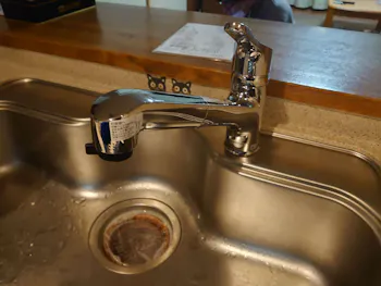 愛知県名古屋市南区のお客様の水栓工事