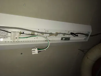 東京都西多摩郡瑞穂町のお客様の照明交換工事　具体的な工事内容2