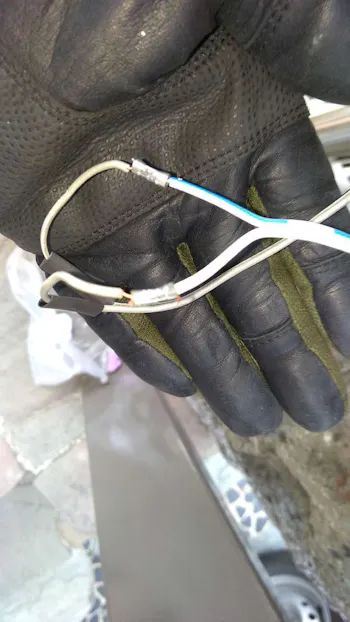 東京都青梅市のお客様のドアホン取付工事　具体的な工事内容1