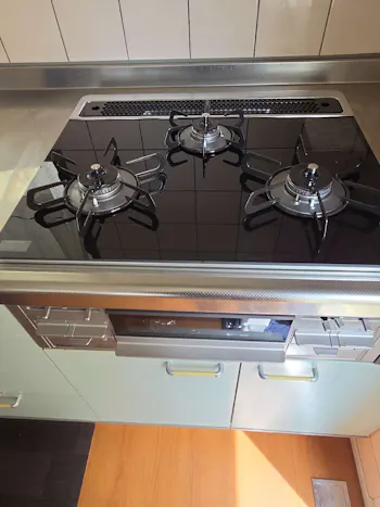 神奈川県茅ヶ崎市のお客様のビルトインコンロ・ガスコンロ工事