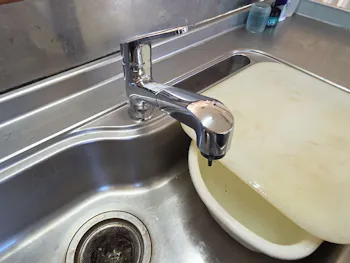 栃木県宇都宮市のお客様のキッチン水栓交換工事