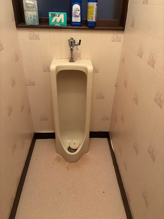 工事前　山梨県南都留郡富士河口湖町のお客様のトイレ工事