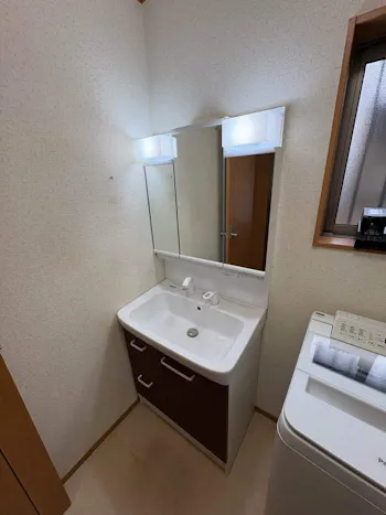 埼玉県さいたま市のお客様の洗面化粧台交換工事
