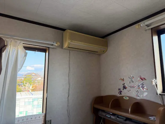 工事前　静岡県富士市のお客様のエアコン工事