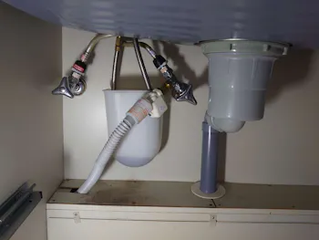 愛知県豊田市のお客様のキッチン水栓取替工事　具体的な工事内容2