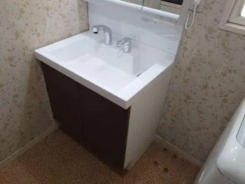 愛知県名古屋市のお客様の洗面化粧台交換工事