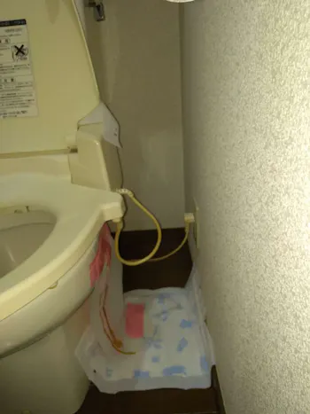 東京都青梅市のお客様の温水便座交換工事　具体的な工事内容1